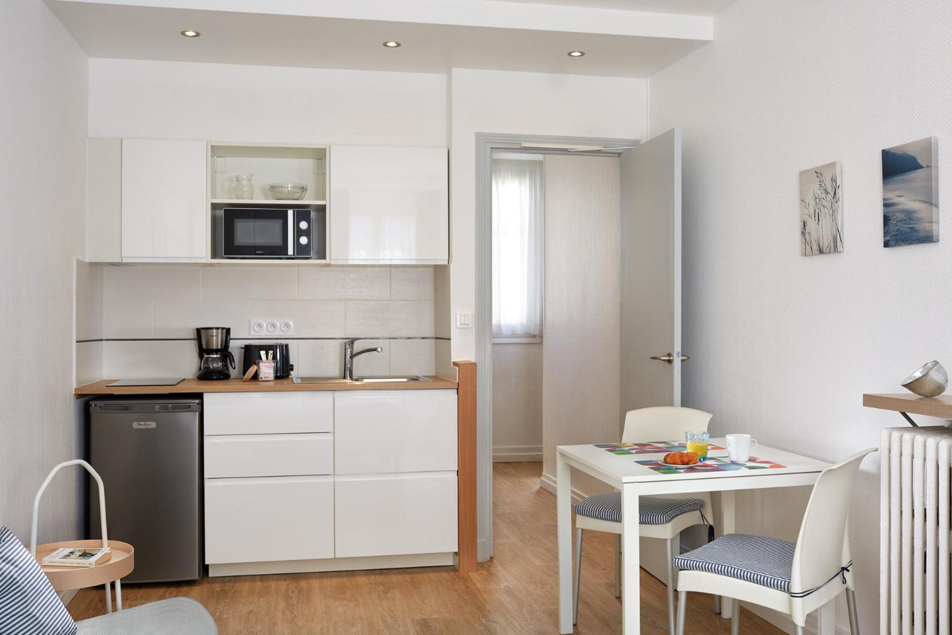 Hotel Residence Paris Asnieres Екстериор снимка
